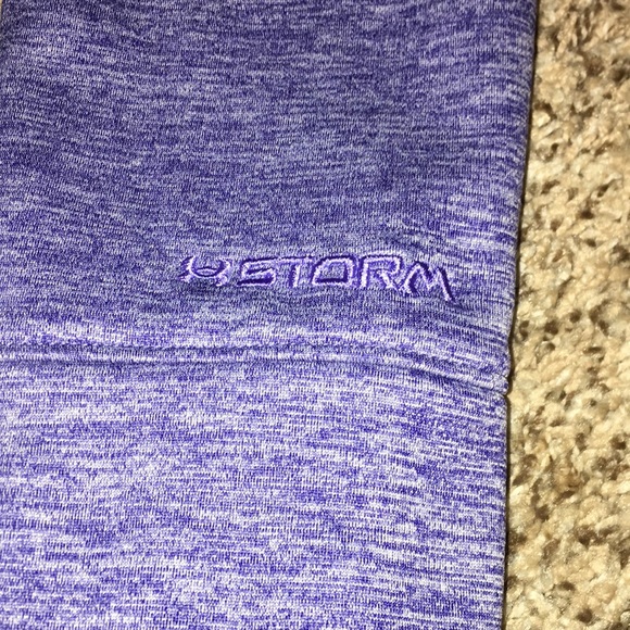 Under Armour Storm - Size Medium - Picture 5 of 5